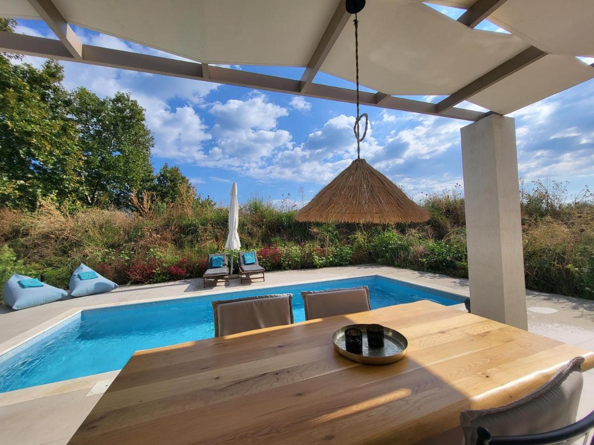 Villa Casa O' - Moderne Mit Grosser Terrasse Und Privatem Swimmingpool