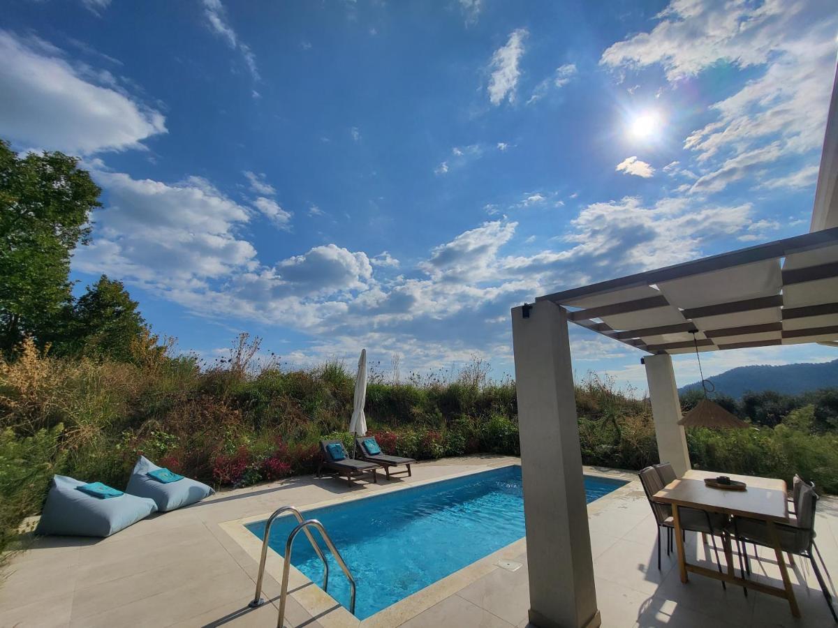Villa Casa O' - Moderne Mit Grosser Terrasse Und Privatem Swimmingpool *